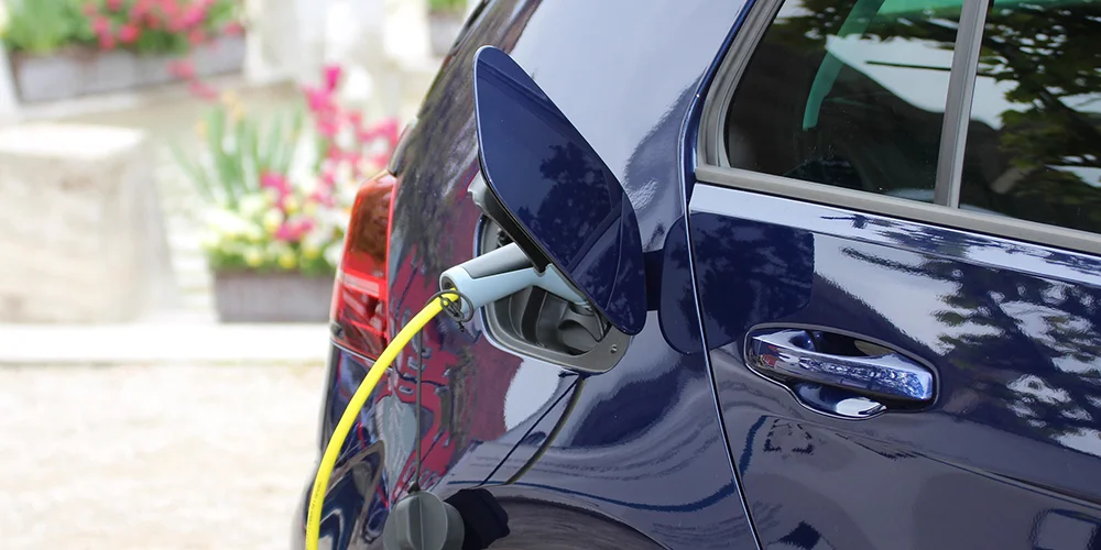 Veicoli Elettrici: Bonus per le colonnine di ricarica